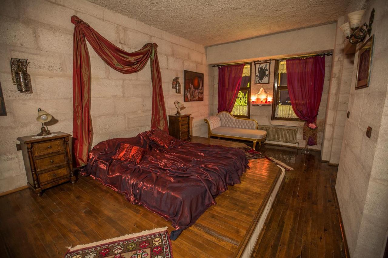 Karlik Evi - Special Category 2*