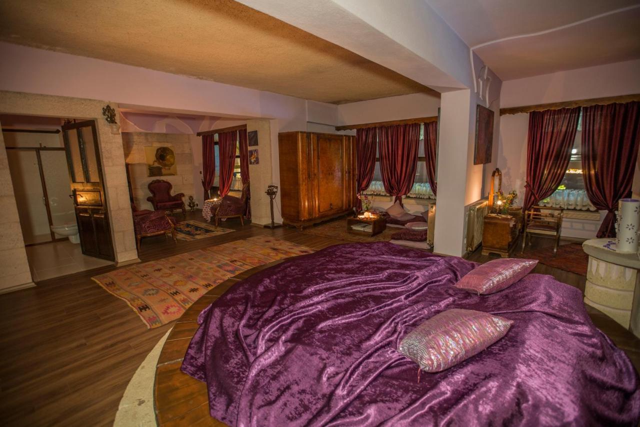 Karlik Evi - Special Category אוצ'יסר